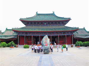 【深度河南】&lt;河南省博-少林寺-云台山-陈家沟-龙门石窟-丽景门-老君山-桃花岛-万仙山-郭亮村-包公祠双高7日游&gt;